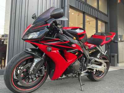 Honda CBR1000RR 2006