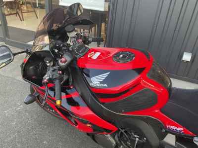 Honda CBR1000RR 2006