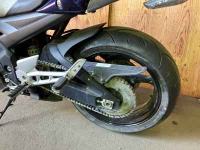 Suzuki GSR400 2009
