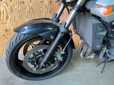 Suzuki GSR400 2009