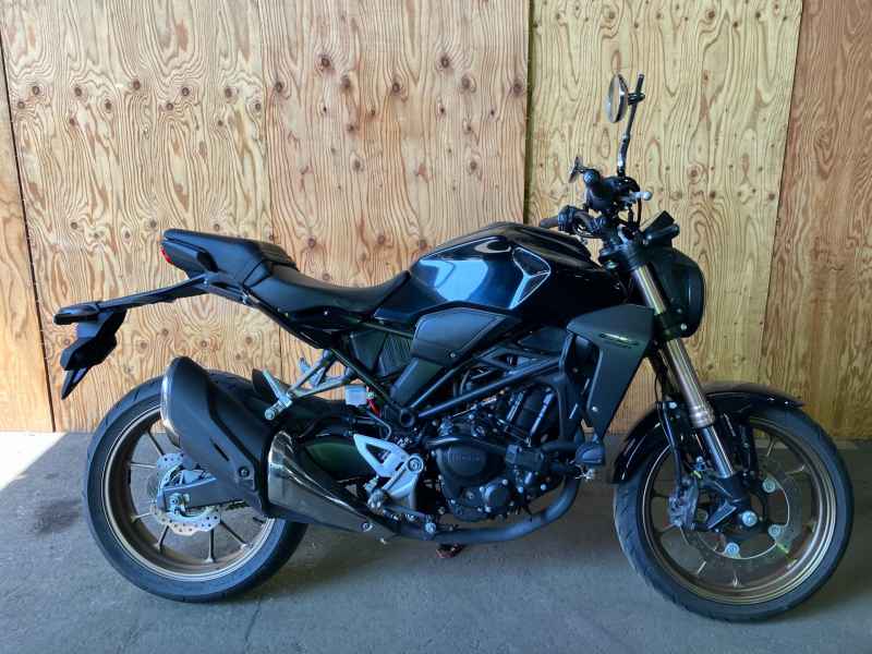 Honda CB250R 2019
