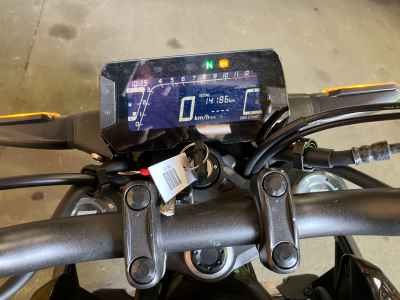 Honda CB250R 2019
