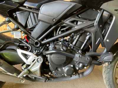 Honda CB250R 2019