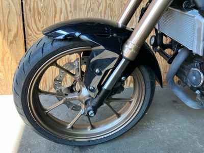 Honda CB250R 2019