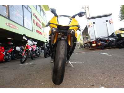 Yamaha YZF-R1 2016
