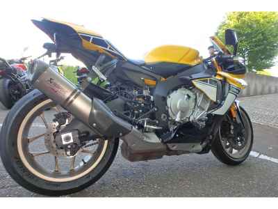 Yamaha YZF-R1 2016