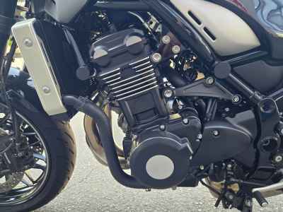 Kawasaki Z900RS 2024