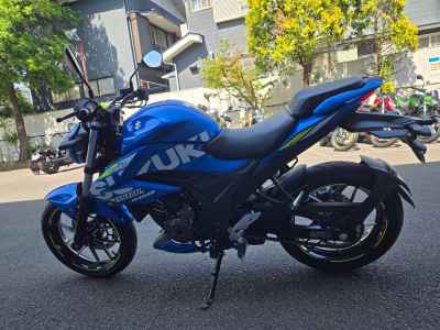 Suzuki Gixxer 250SF