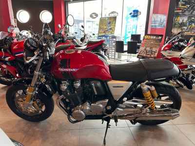 Honda CB1100RS 2017