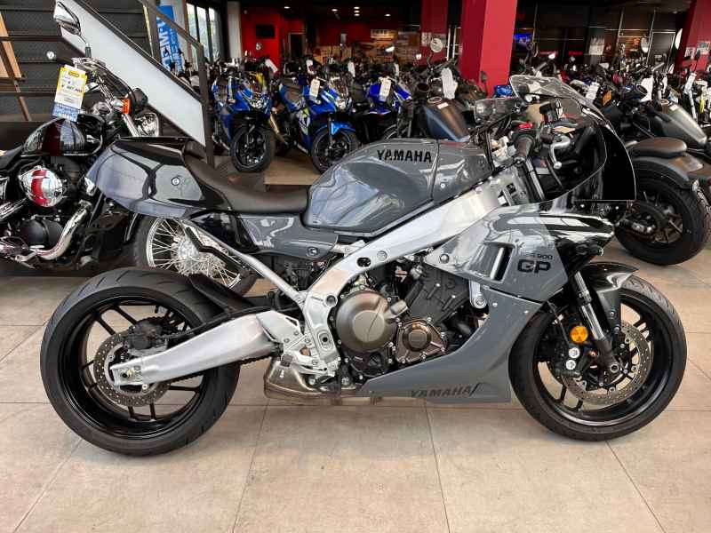 Yamaha XSR900 GP 2024