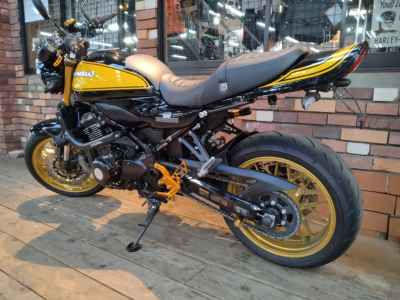 Kawasaki Z900RS SE 2023