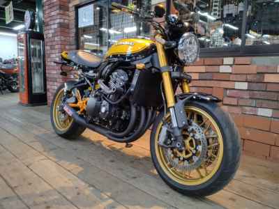 Kawasaki Z900RS SE 2023