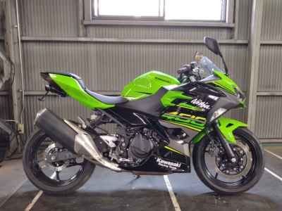 Kawasaki Ninja 400 KRT Edition 2018