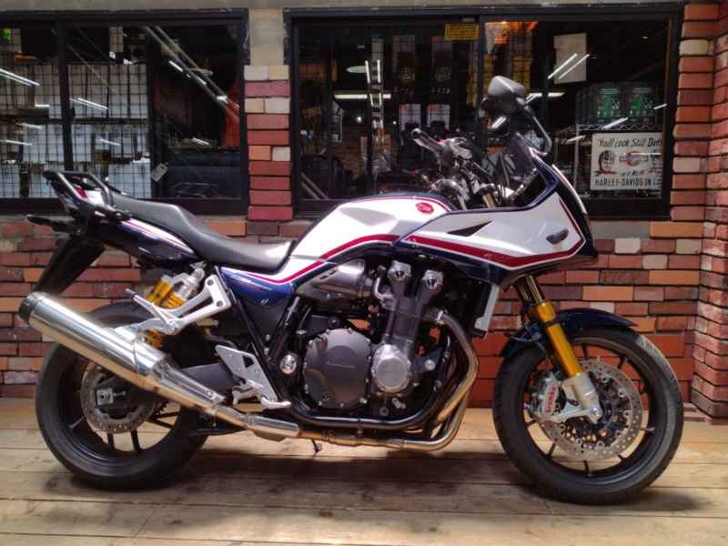 Honda CB1300 Super Boldor 2019
