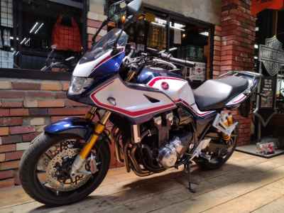 Honda CB1300 Super Boldor 2019