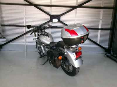 Suzuki INT-RIDER LC250