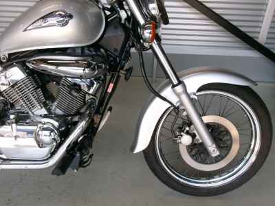 Suzuki INT-RIDER LC250