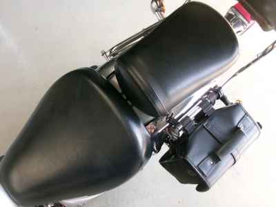 Suzuki INT-RIDER LC250