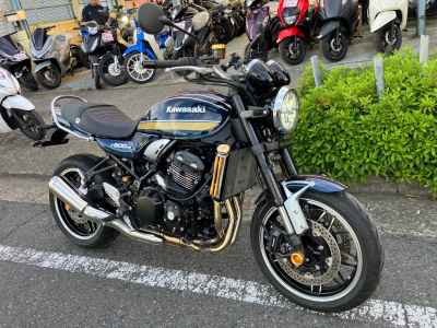 Kawasaki Z900RS 2023