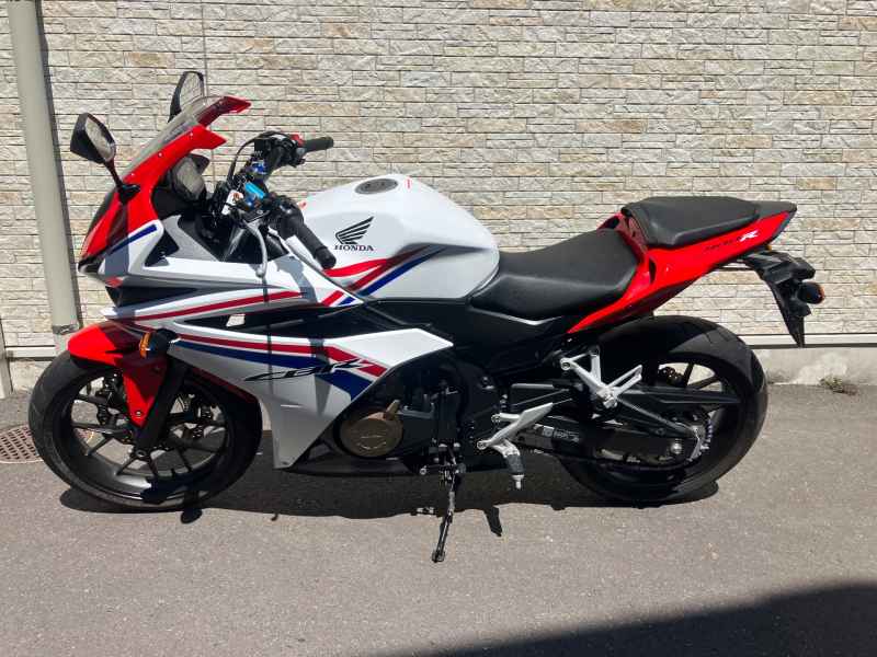 Honda CBR400R 2016