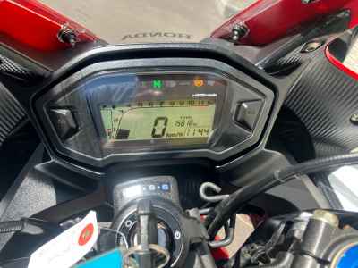 Honda CBR400R 2016