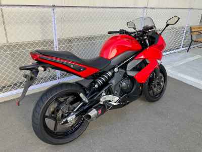 Kawasaki Ninja 400R 2012