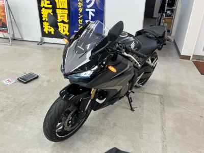 Honda CBR400R 2024