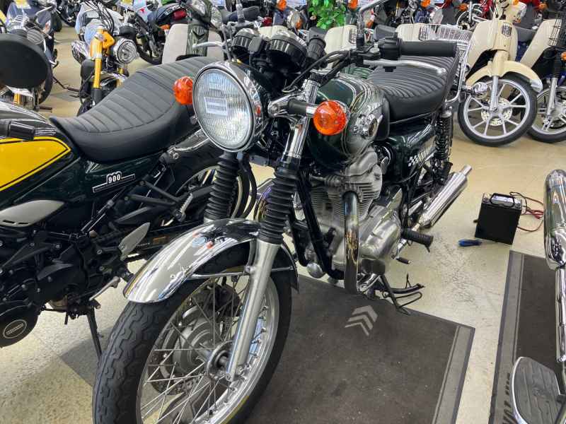 Kawasaki W800 2012