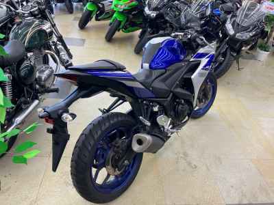 Yamaha YZF-R3 2015