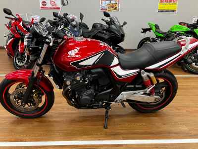 Honda CB400SF 2011
