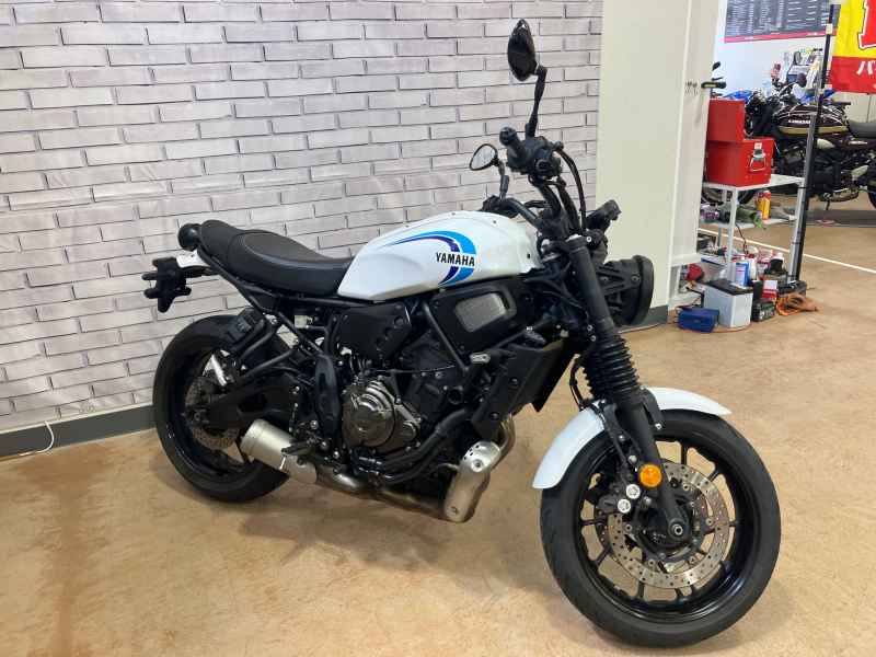 Yamaha XSR700 2022