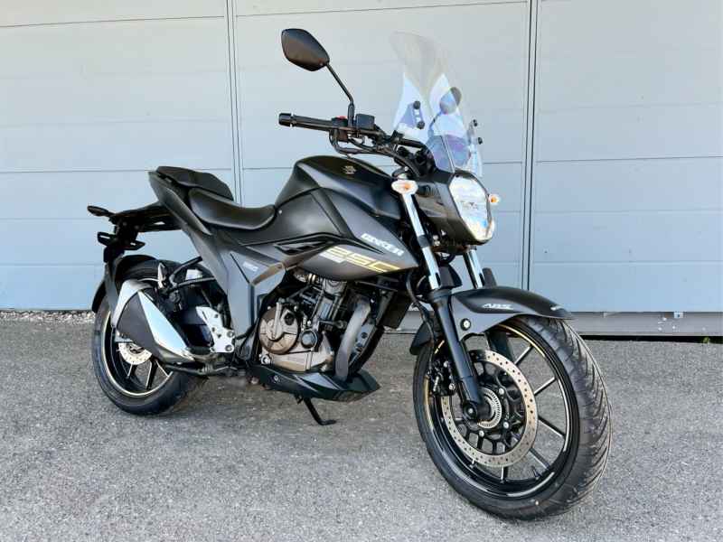 Suzuki Gixxer 250SF