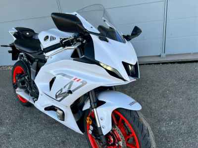 Yamaha YZF-R7 2024