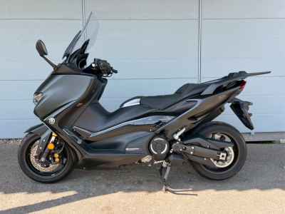 Yamaha TMAX 560 Tech MAX 2020