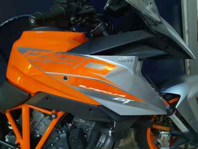 KTM 1290 Super Duke GT 2020