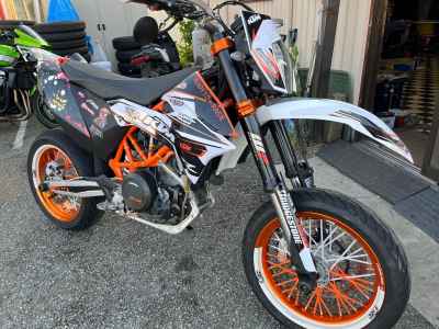 KTM 690 SMC R 2012