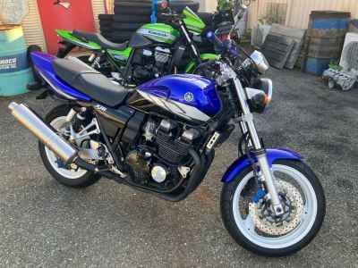Yamaha XJR400 2006