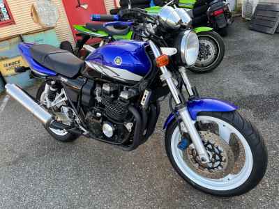 Yamaha XJR400 2006