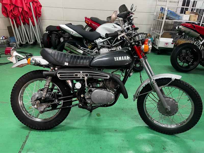 Yamaha DT250