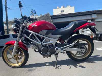 Honda VTR250 2011