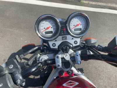 Honda VTR250 2011