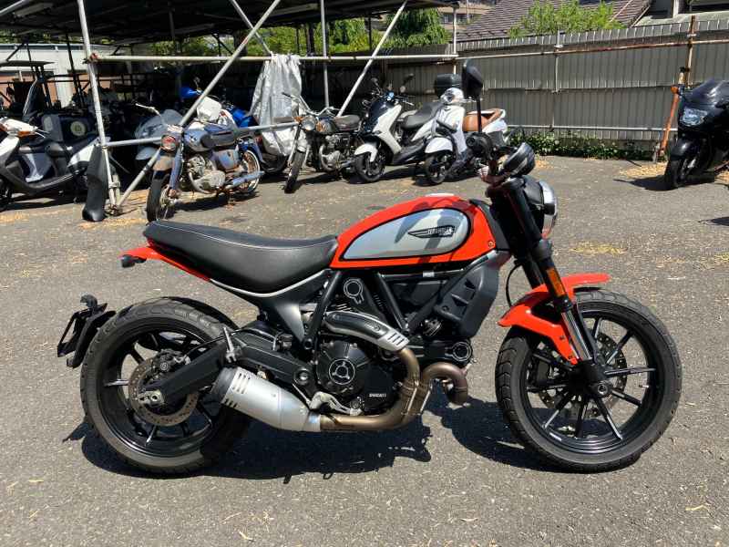 Ducati Scrambler Icon 2021