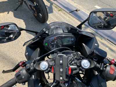 Yamaha YZF-R25 2017