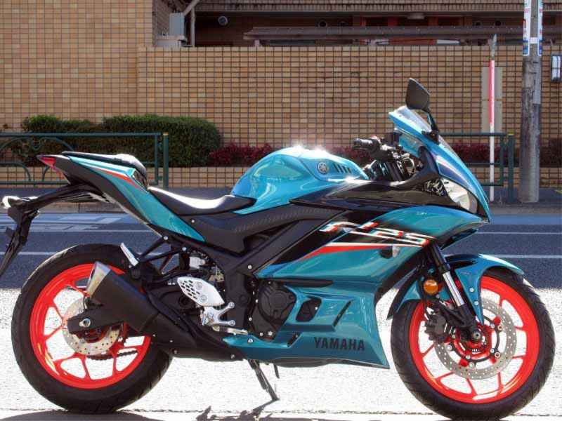 Yamaha YZF-R25 2021