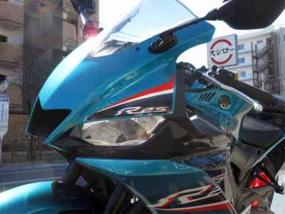 Yamaha YZF-R25 2021