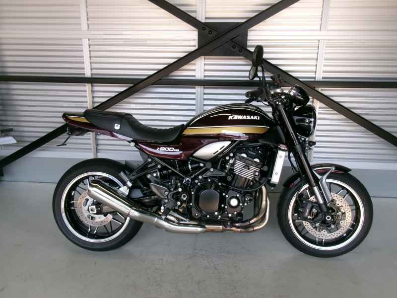Kawasaki Z900RS 2025