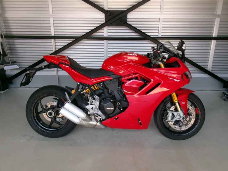 Ducati Supersport 950 S 2021