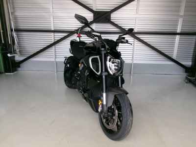 Ducati Diavel V4 2024