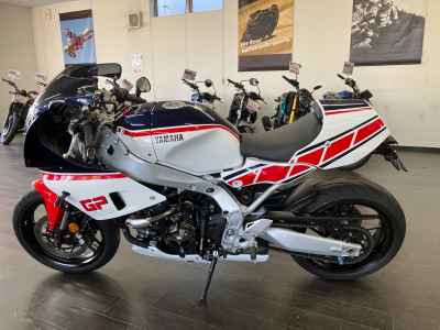 Yamaha XSR900 GP 2024
