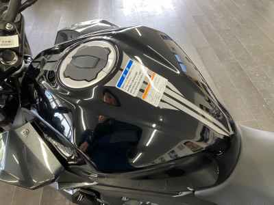 Kawasaki Z400 2024